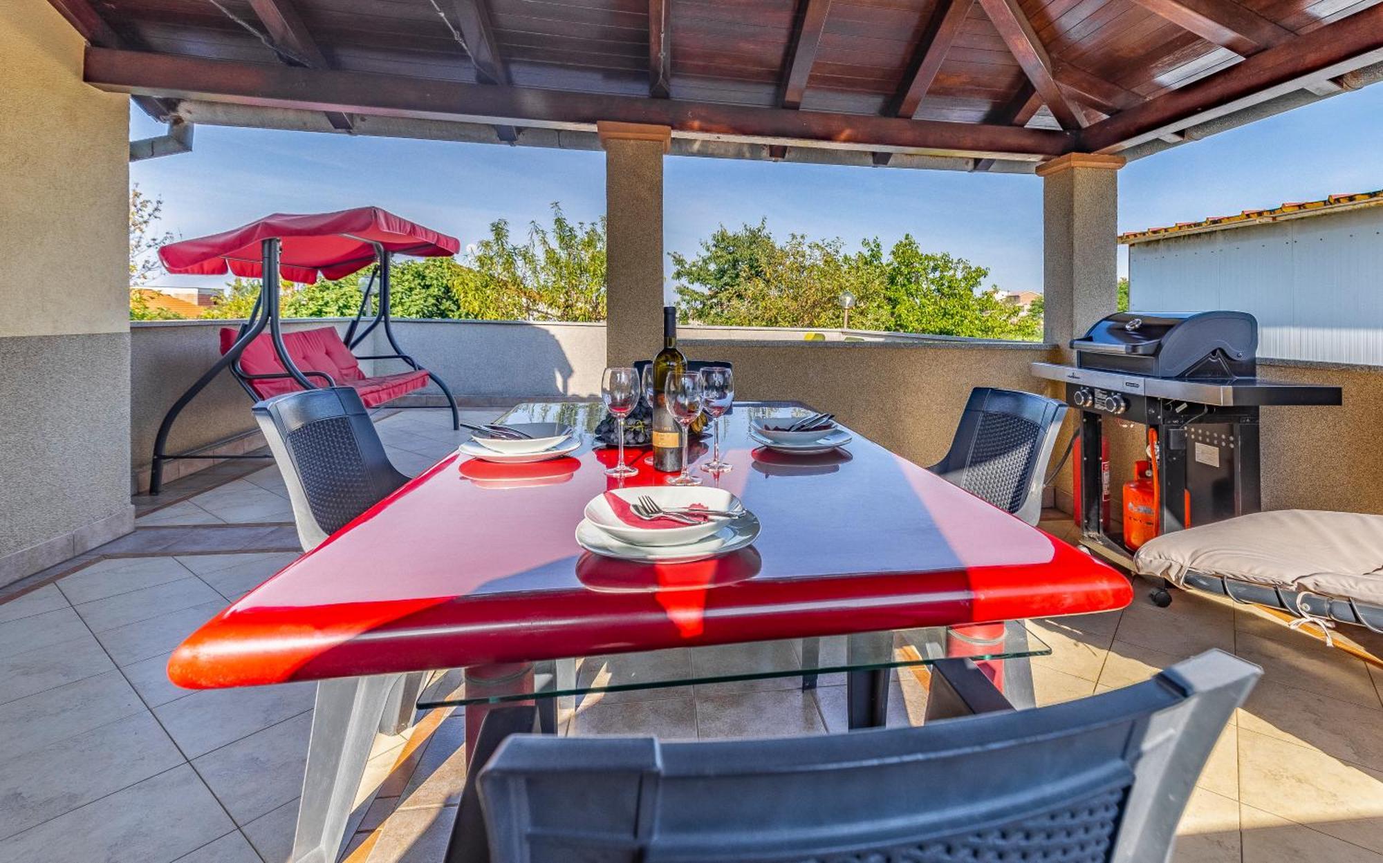 All Seasons Apartment Pula Exterior photo